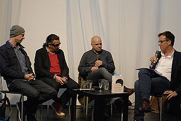 Auf dem Podium: Armin Petras, Leonhard Koppelmann, Frank Witzel und Alf Mentzer