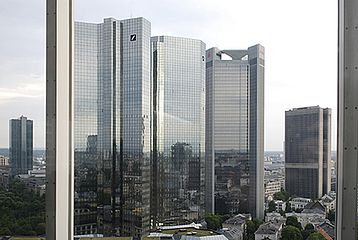 Blick auf die Türme der Deutschen Bank